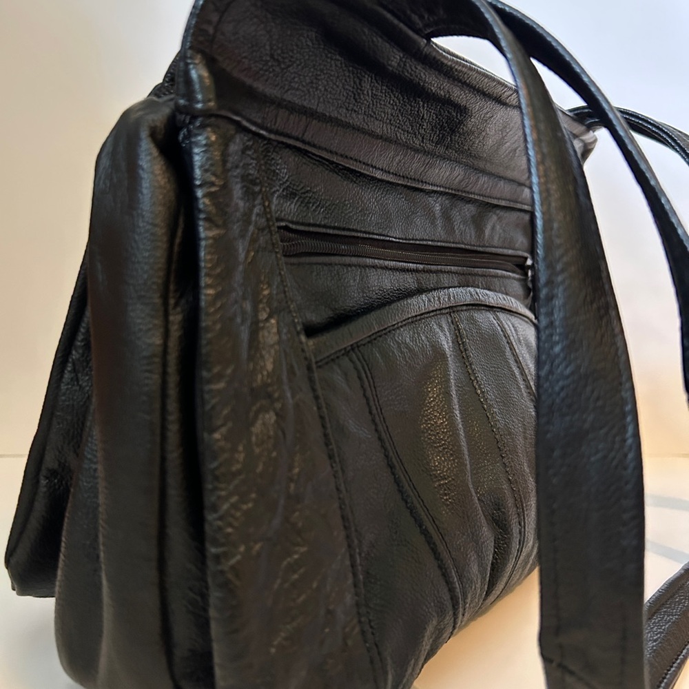 Expandable Leather Travel Purse